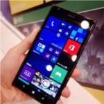 微軟服軟谷歌?Windows Phone未來或?qū)⒓嫒軦ndroid